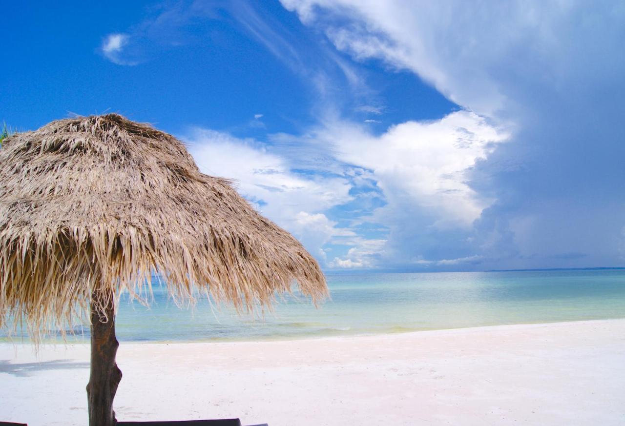 Отель The Secret Garden Koh Rong Pagoda Beach Экстерьер фото