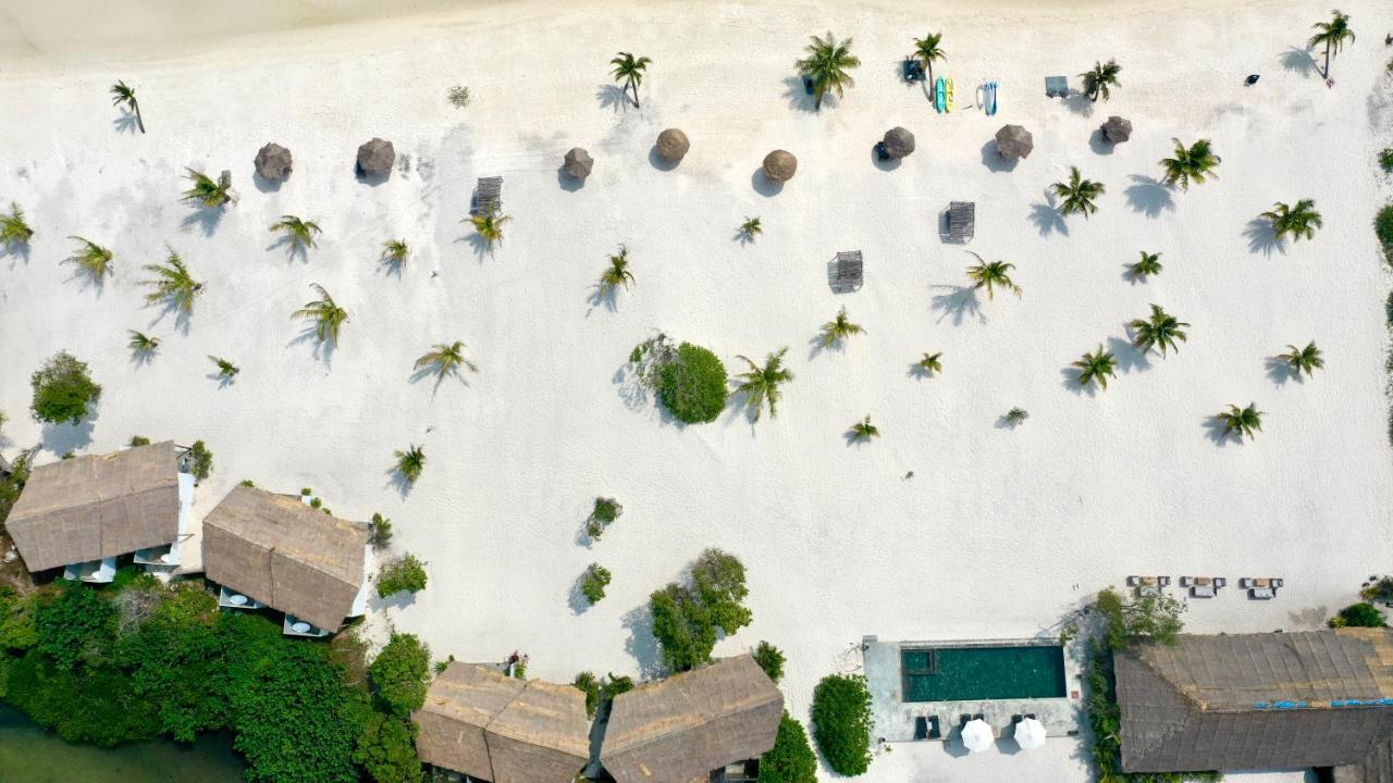 Отель The Secret Garden Koh Rong Pagoda Beach Экстерьер фото