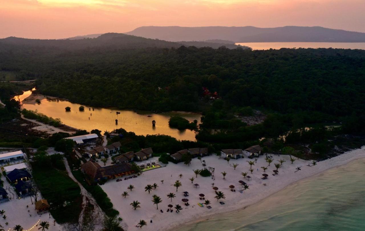 Отель The Secret Garden Koh Rong Pagoda Beach Экстерьер фото