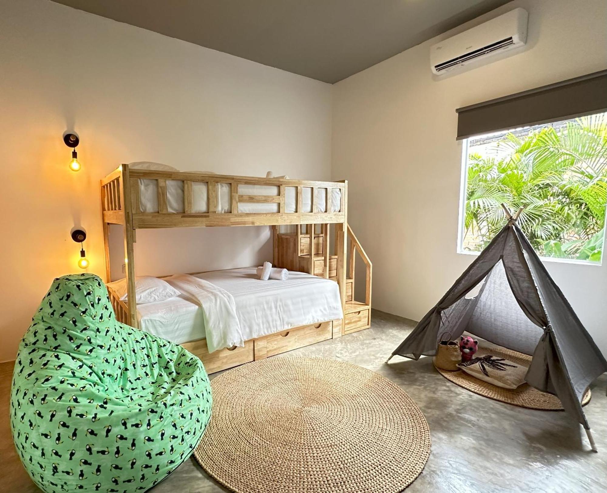 Отель The Secret Garden Koh Rong Pagoda Beach Экстерьер фото